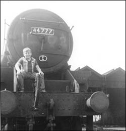 Neil on bufferbeam of 44777